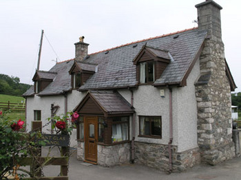 ruthin farmhouse bed and breakfast front.jpg